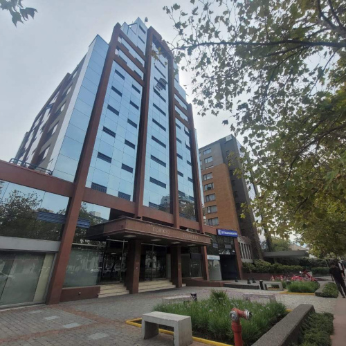 Oficina Parque Bicentenario, Vitacura